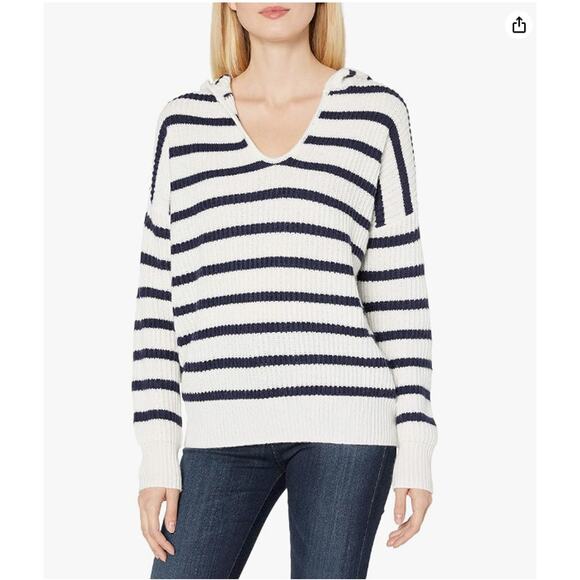 SPLENDID Striped Hooded Knit Sweater in Navy Stripe // M - Picture 1 of 11
